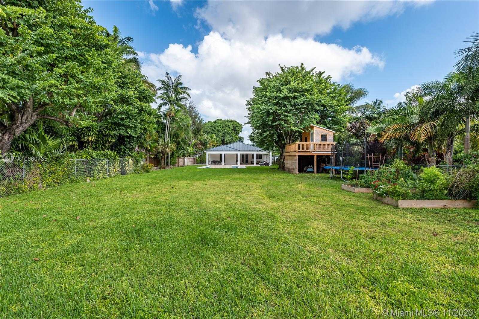 Small Image of 7850 SOUTH WEST 68TH AVE, South Miami Number 30