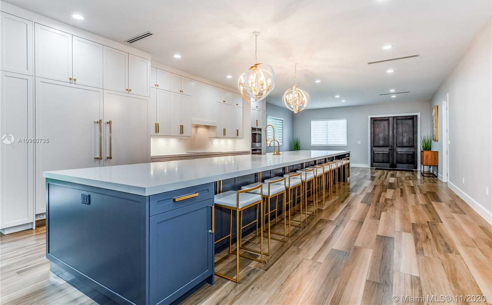Small Image of 7850 SOUTH WEST 68TH AVE, South Miami Number 5