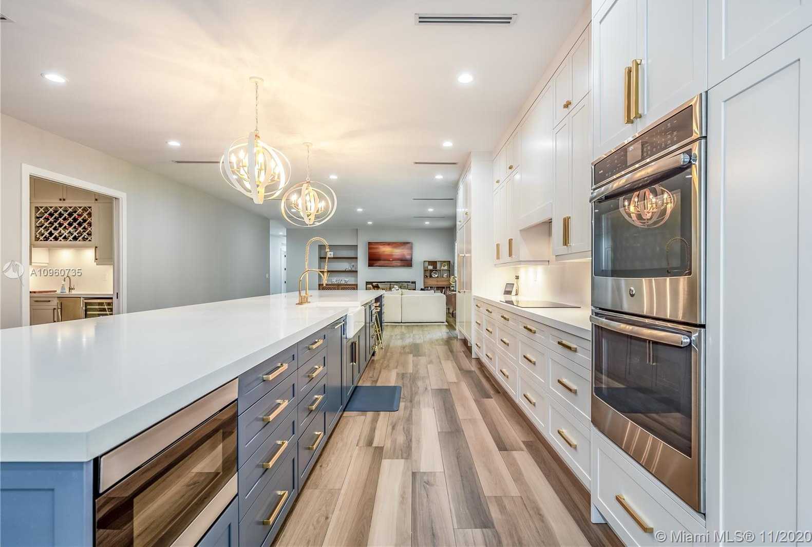 Small Image of 7850 SOUTH WEST 68TH AVE, South Miami Number 6