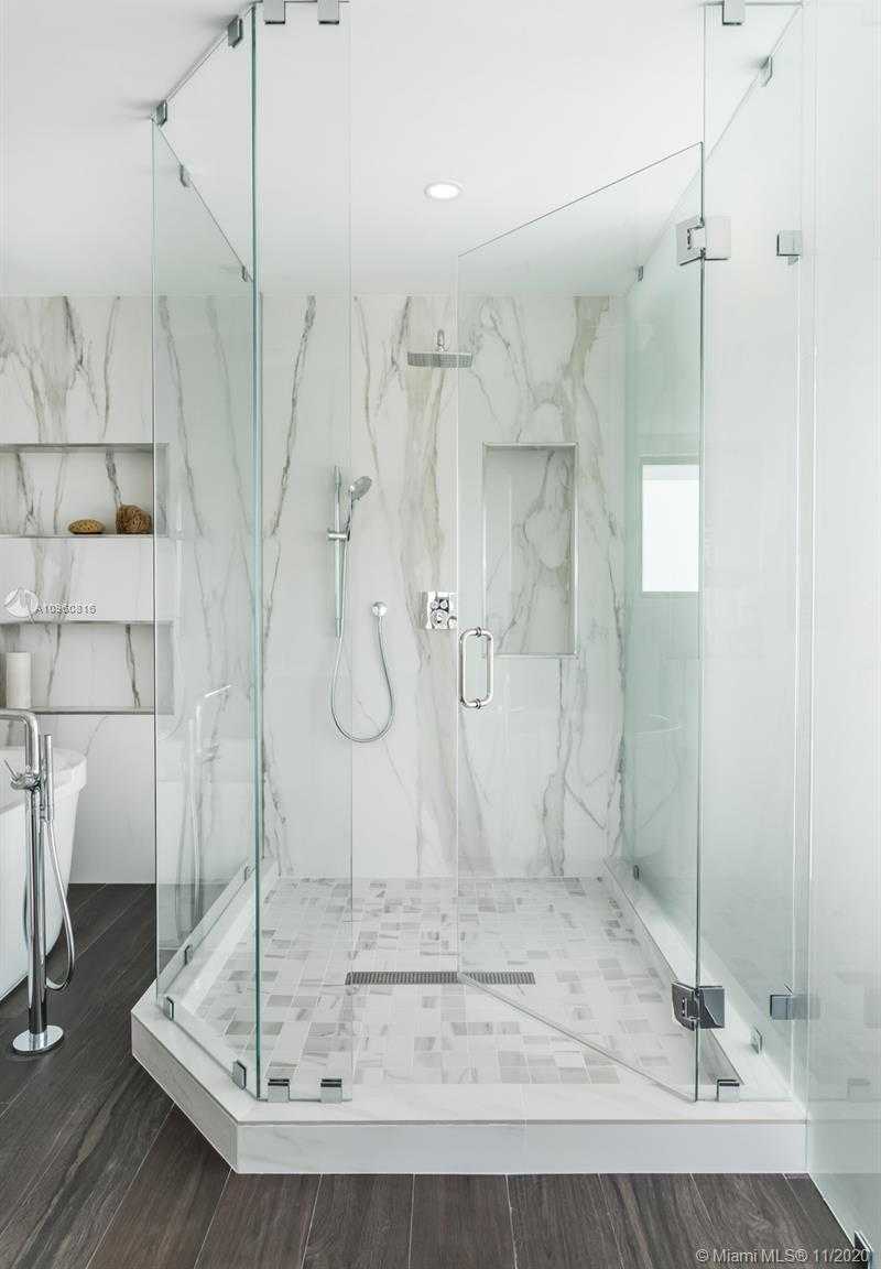 Small Image of 341 189TH ST, Sunny Isles Beach Number 25