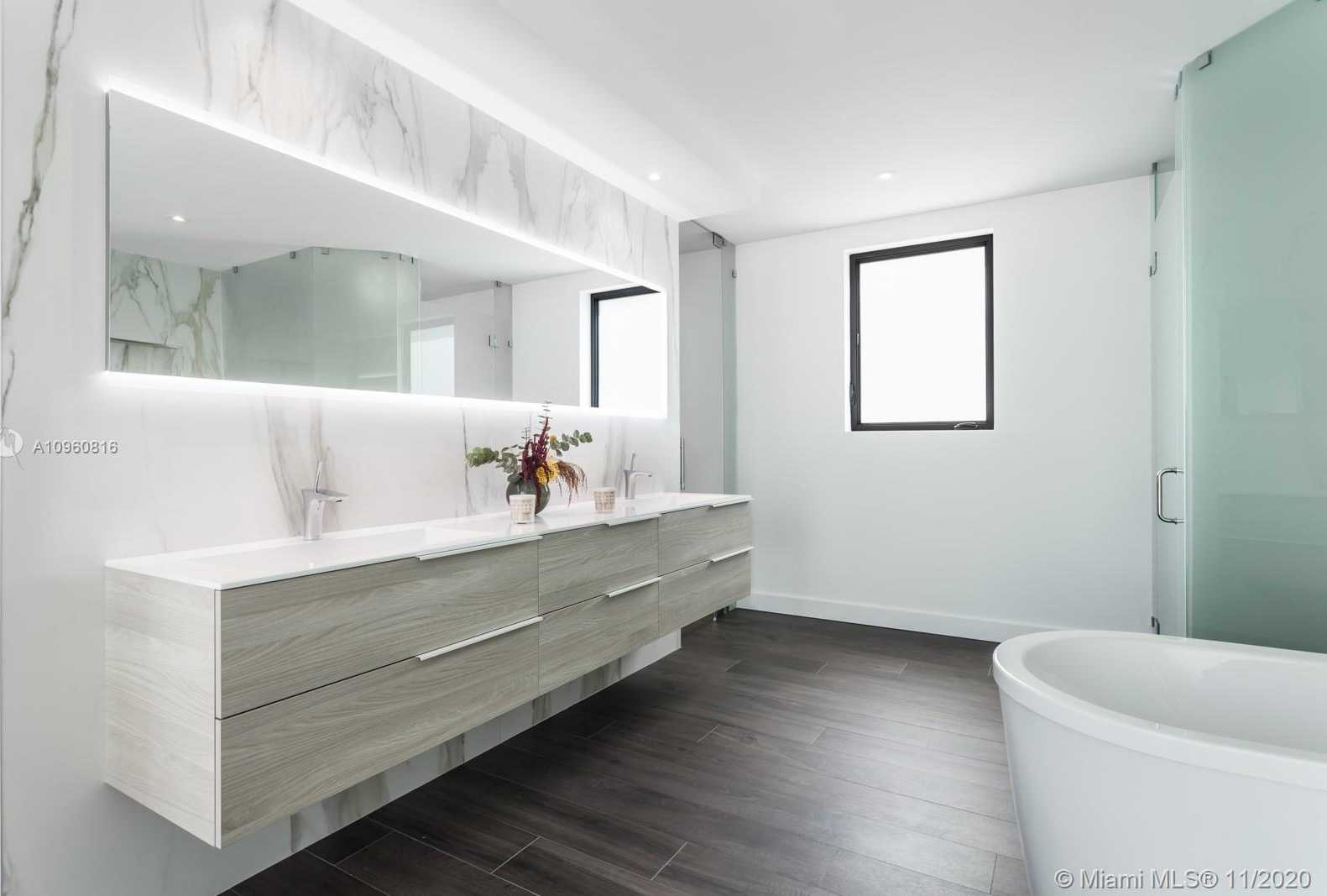 Small Image of 341 189TH ST, Sunny Isles Beach Number 26