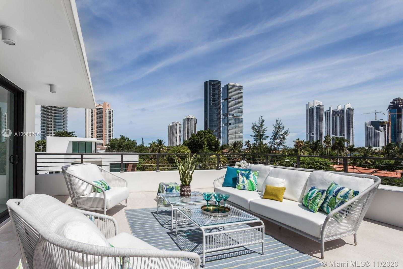 Small Image of 341 189TH ST, Sunny Isles Beach Number 28