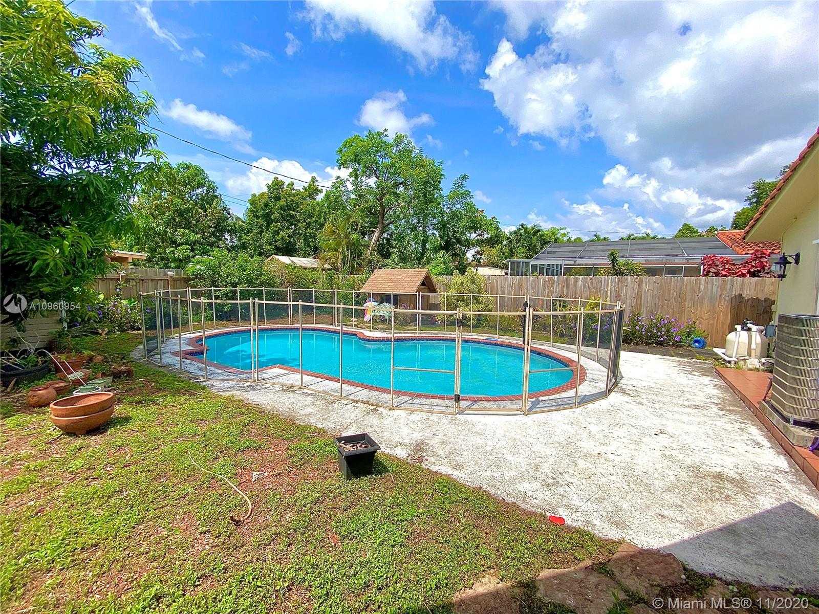 Small Image of 6210 SOUTH WEST 38TH ST, Miami Number 15