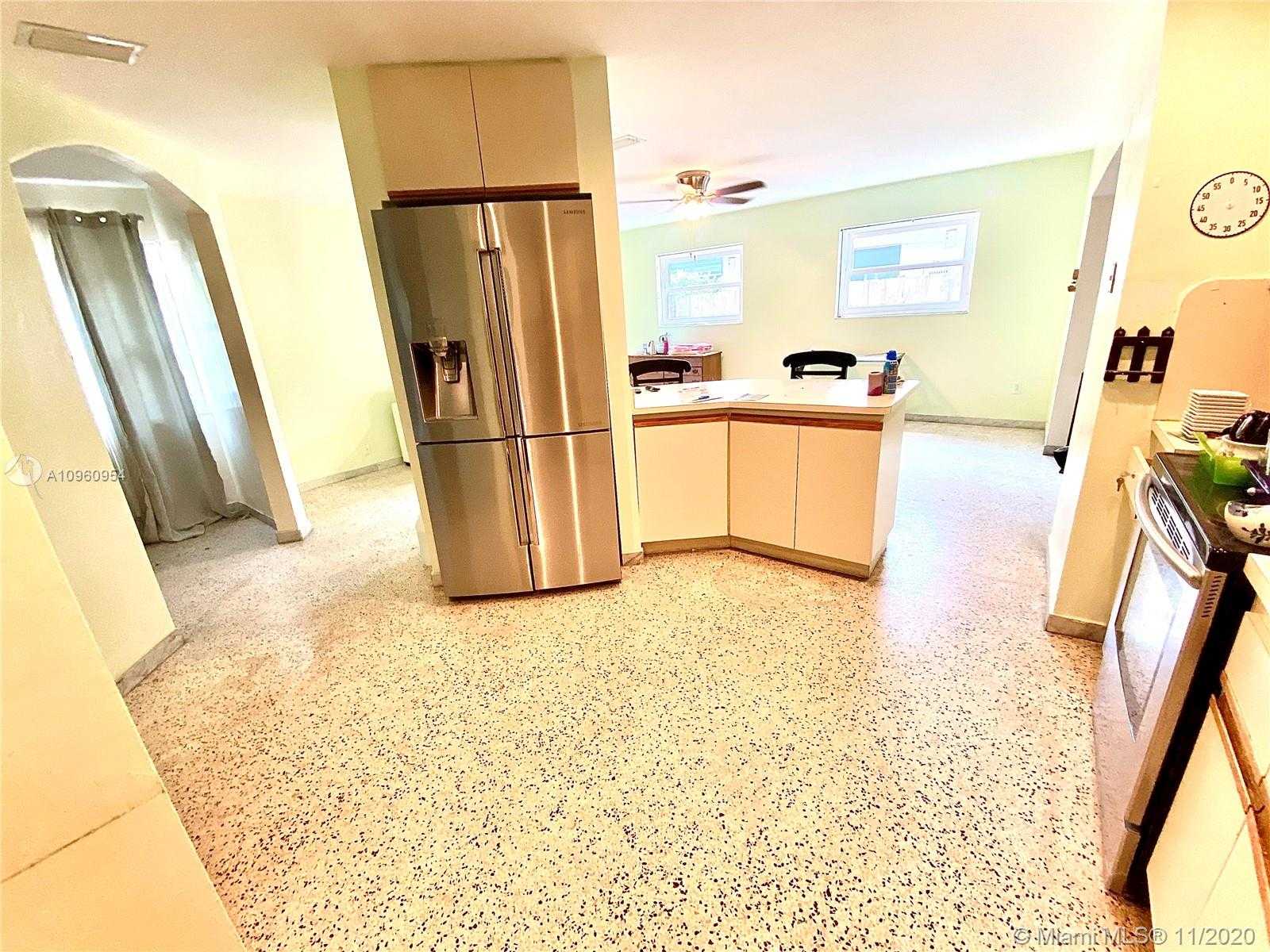 Small Image of 6210 SOUTH WEST 38TH ST, Miami Number 7
