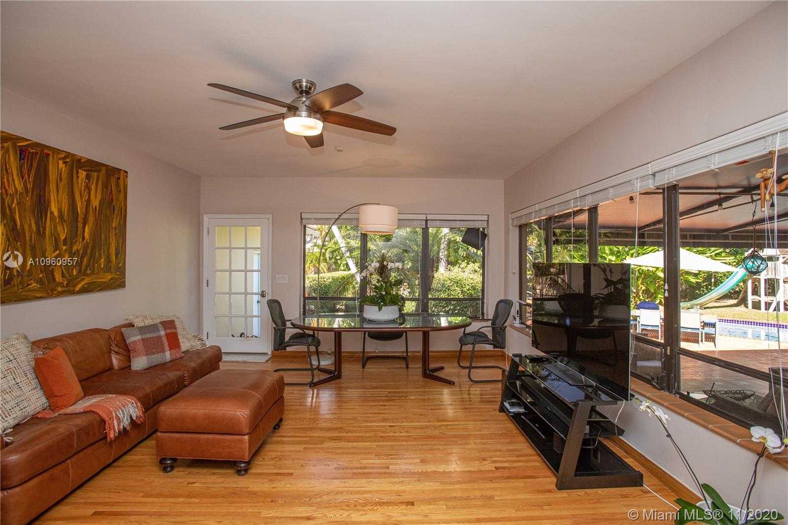 Small Image of 1037 MALAGA AVE, Coral Gables Number 19