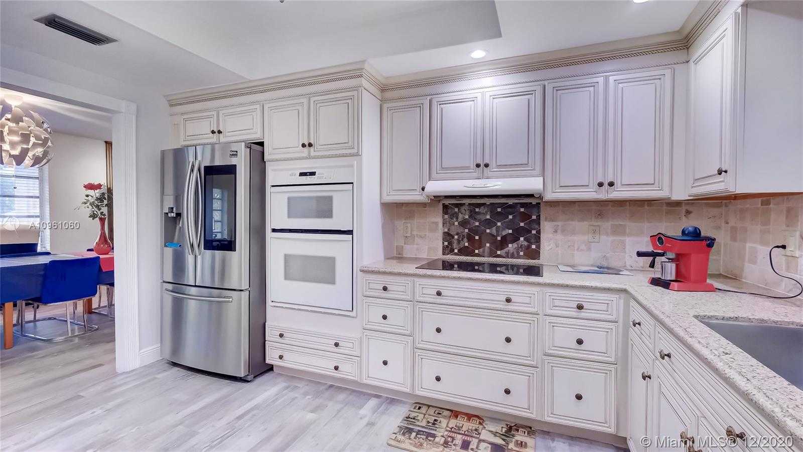 Small Image of 1270 96TH ST, Bay Harbor Islands Number 10