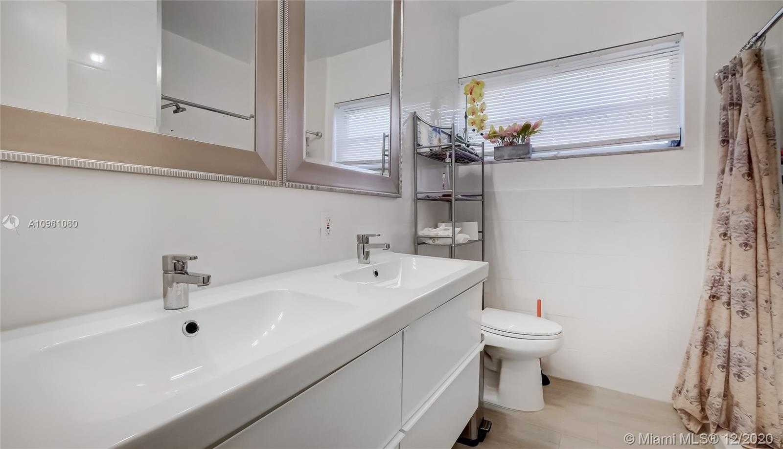 Small Image of 1270 96TH ST, Bay Harbor Islands Number 27