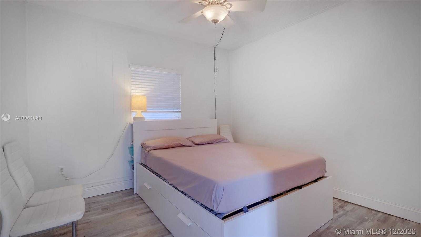 Small Image of 1270 96TH ST, Bay Harbor Islands Number 36