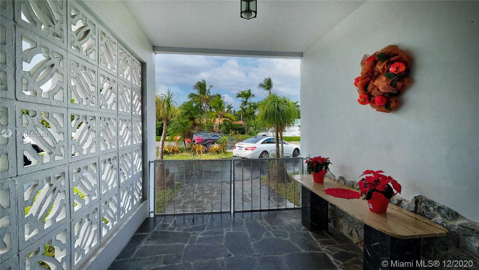 Small Image of 1270 96TH ST, Bay Harbor Islands Number 7