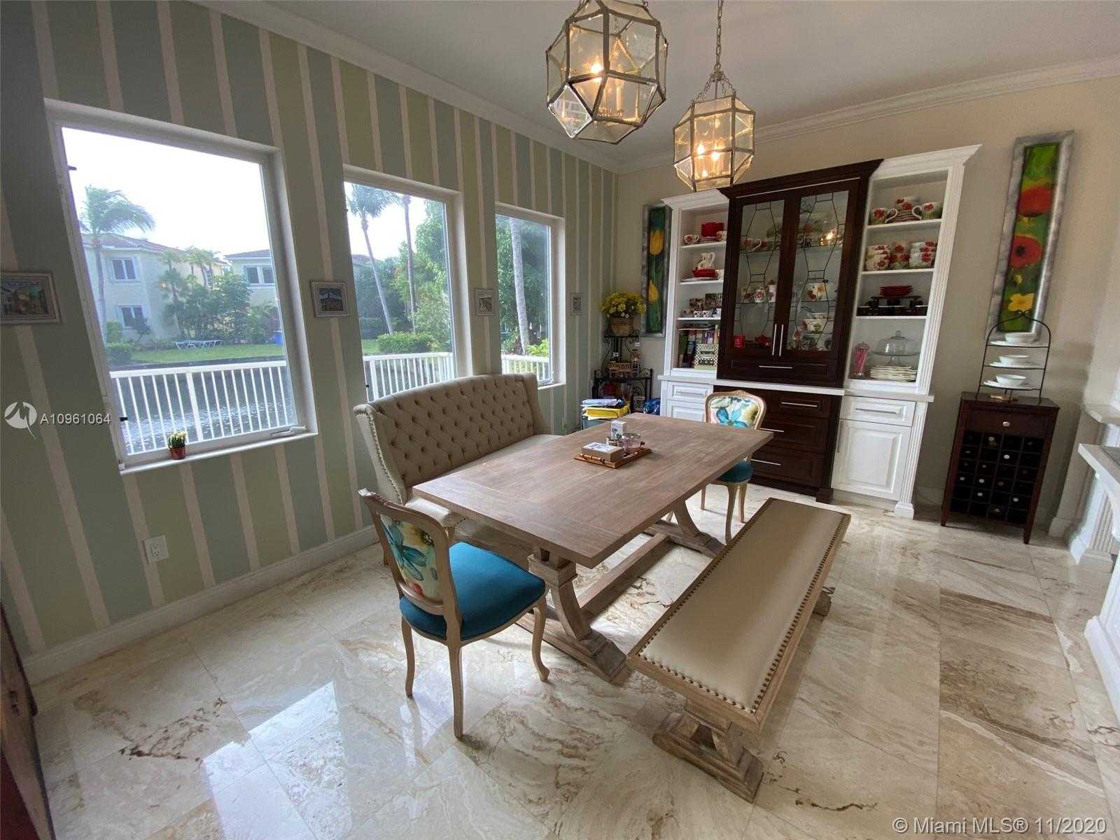 Small Image of 3136 NORTH EAST 212TH ST, Aventura Number 5