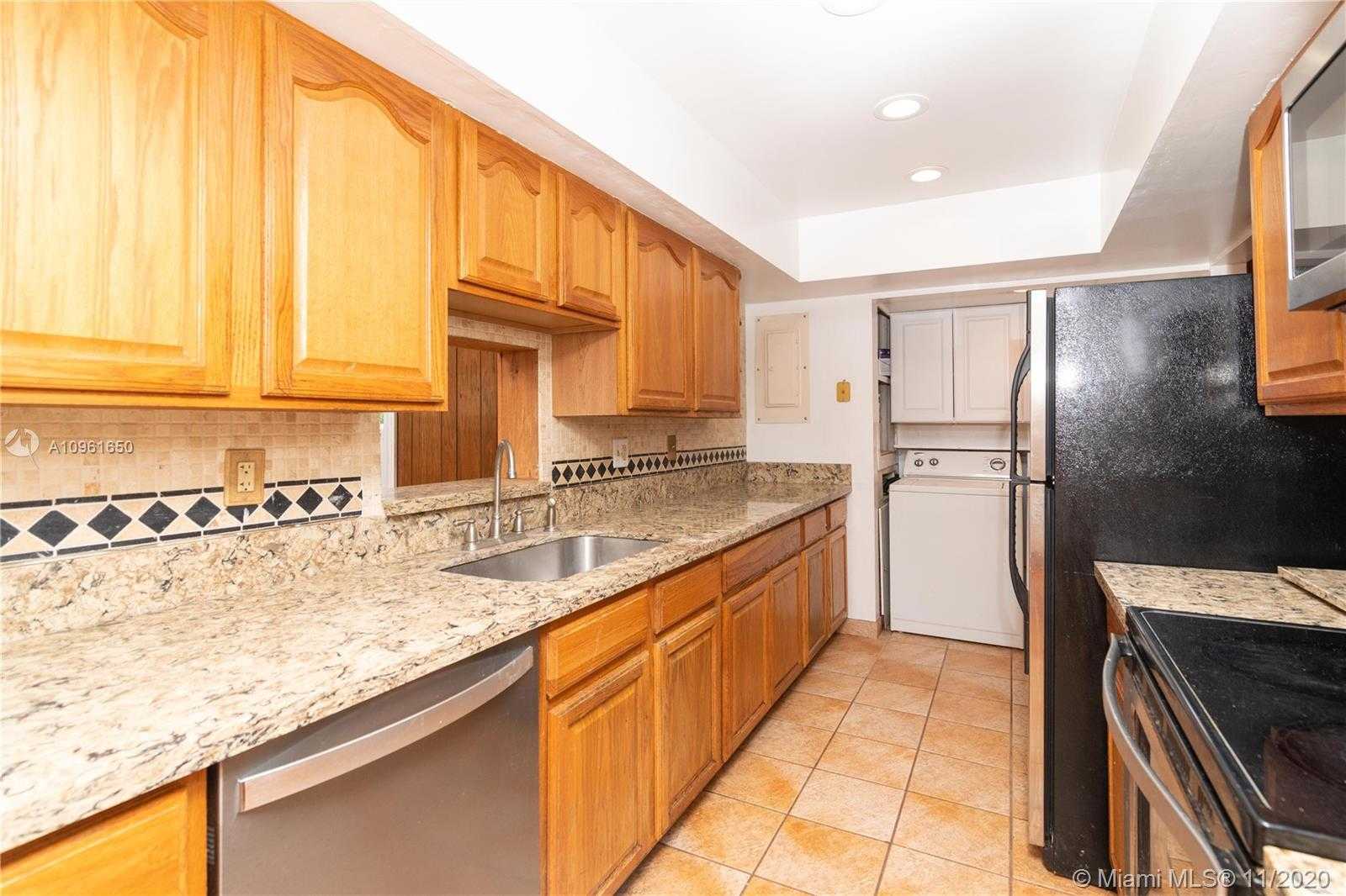 Small Image of 7813 NORTH WEST 73RD AVE, Tamarac Number 10