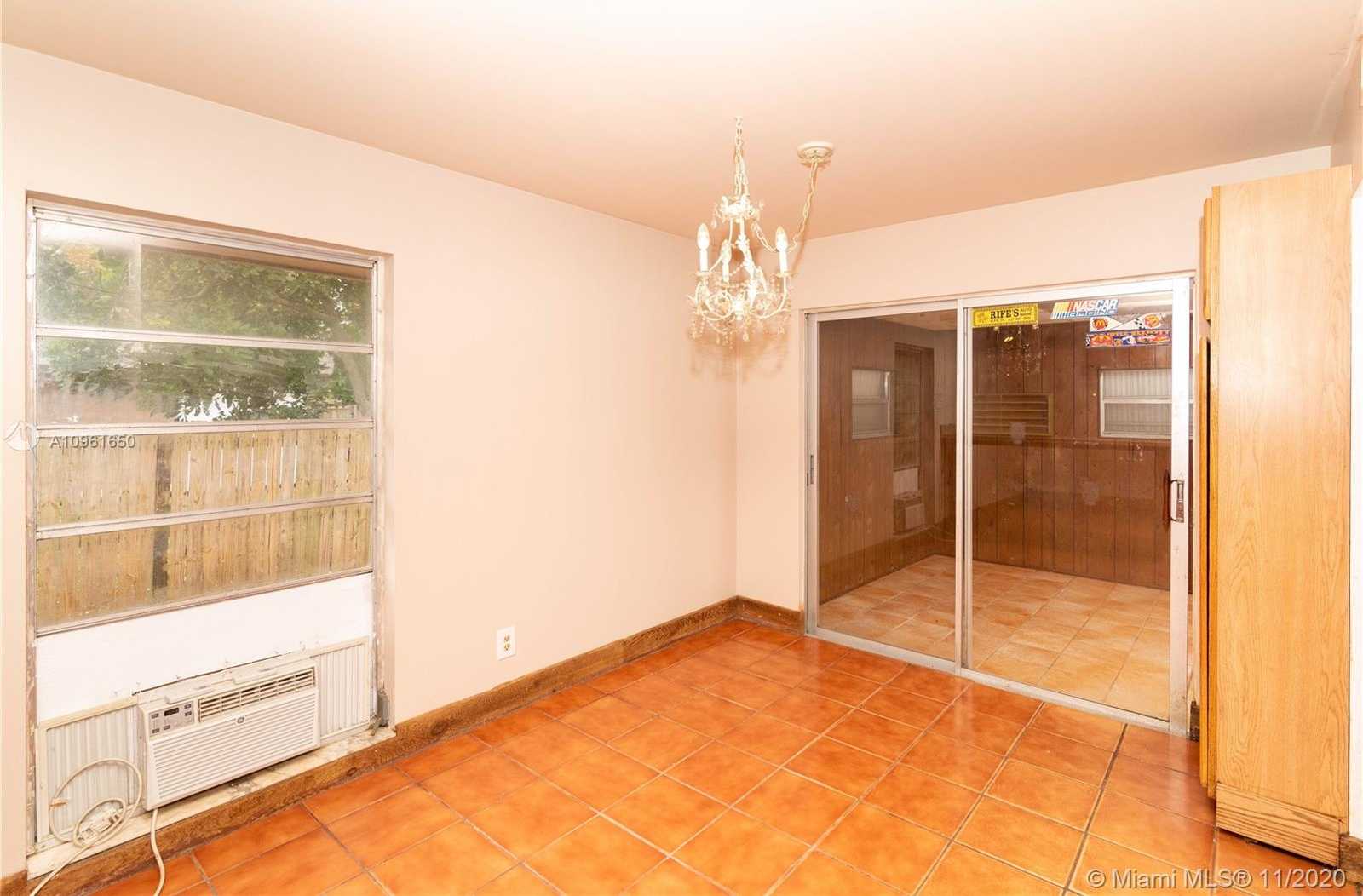 Small Image of 7813 NORTH WEST 73RD AVE, Tamarac Number 16