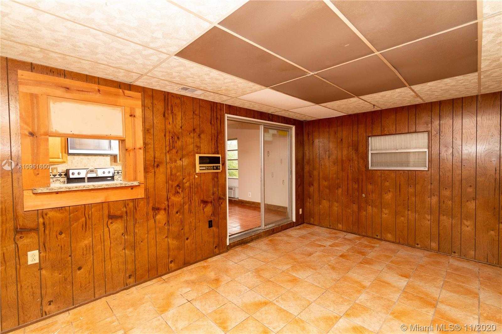 Small Image of 7813 NORTH WEST 73RD AVE, Tamarac Number 19