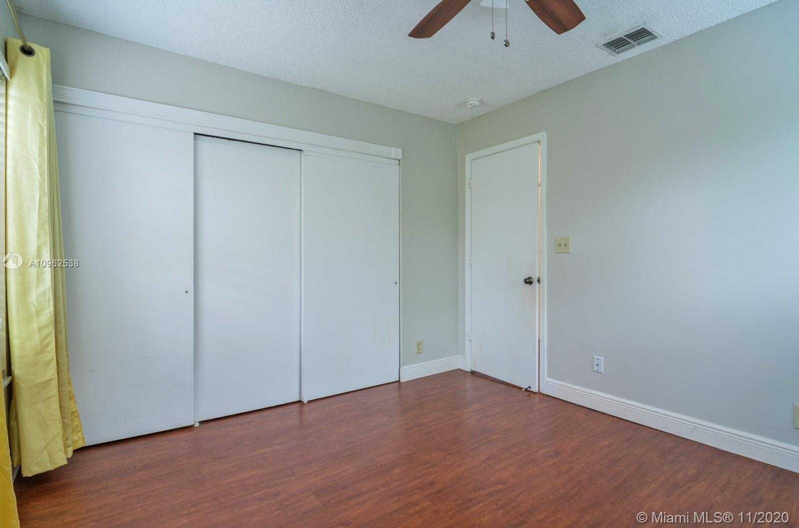 Small Image of 6030 NORTH WEST 78TH WAY, Tamarac Number 17