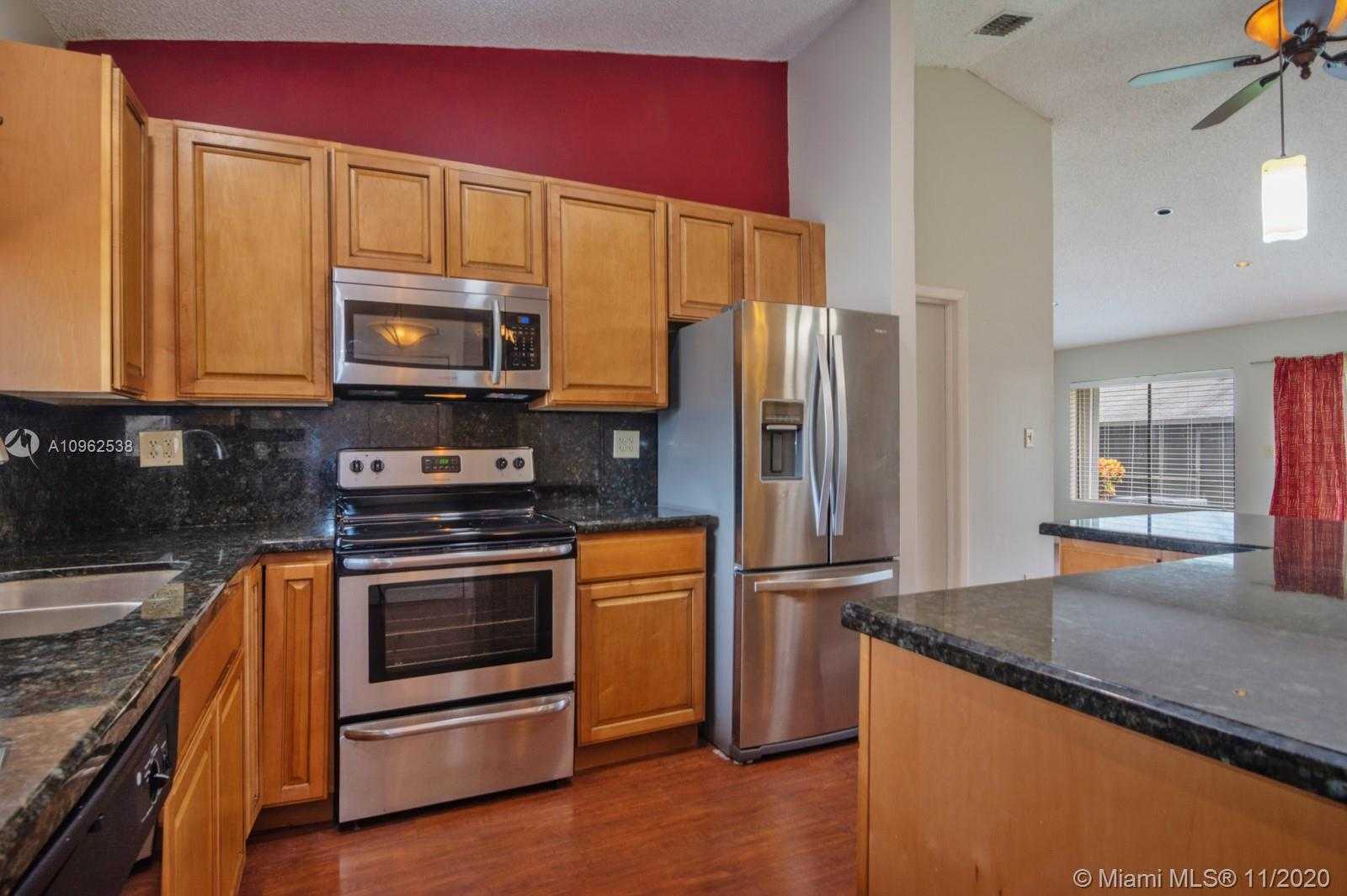 Small Image of 6030 NORTH WEST 78TH WAY, Tamarac Number 7