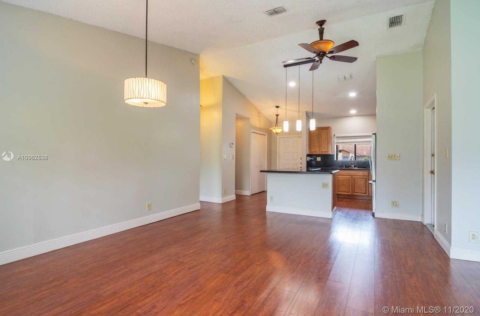 Small Image of 6030 NORTH WEST 78TH WAY, Tamarac Number 9