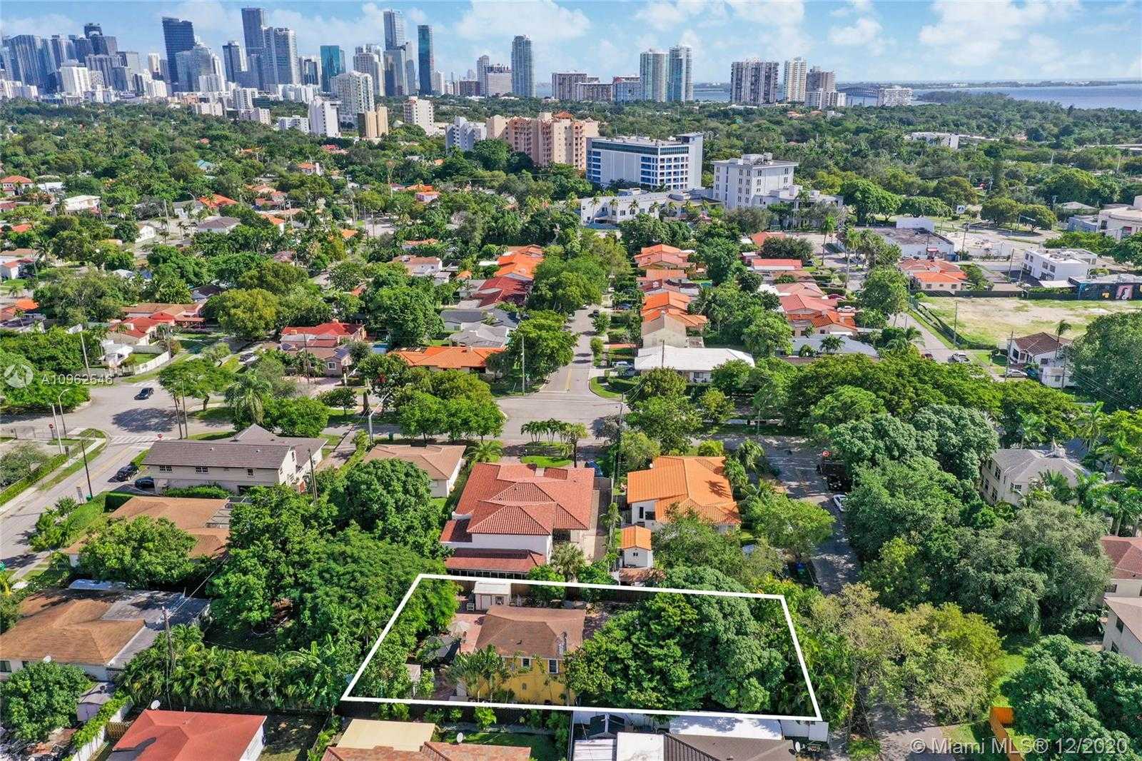 Small Image of 1315 SOUTH WEST 21ST ST, Miami Number 2