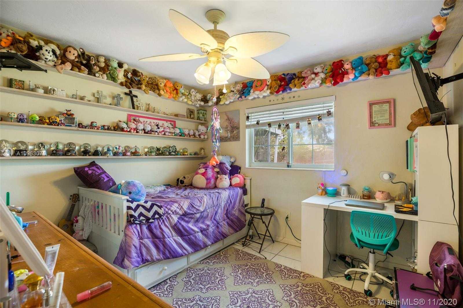 Small Image of 9105 SOUTH WEST 182ND ST, Palmetto Bay Number 20