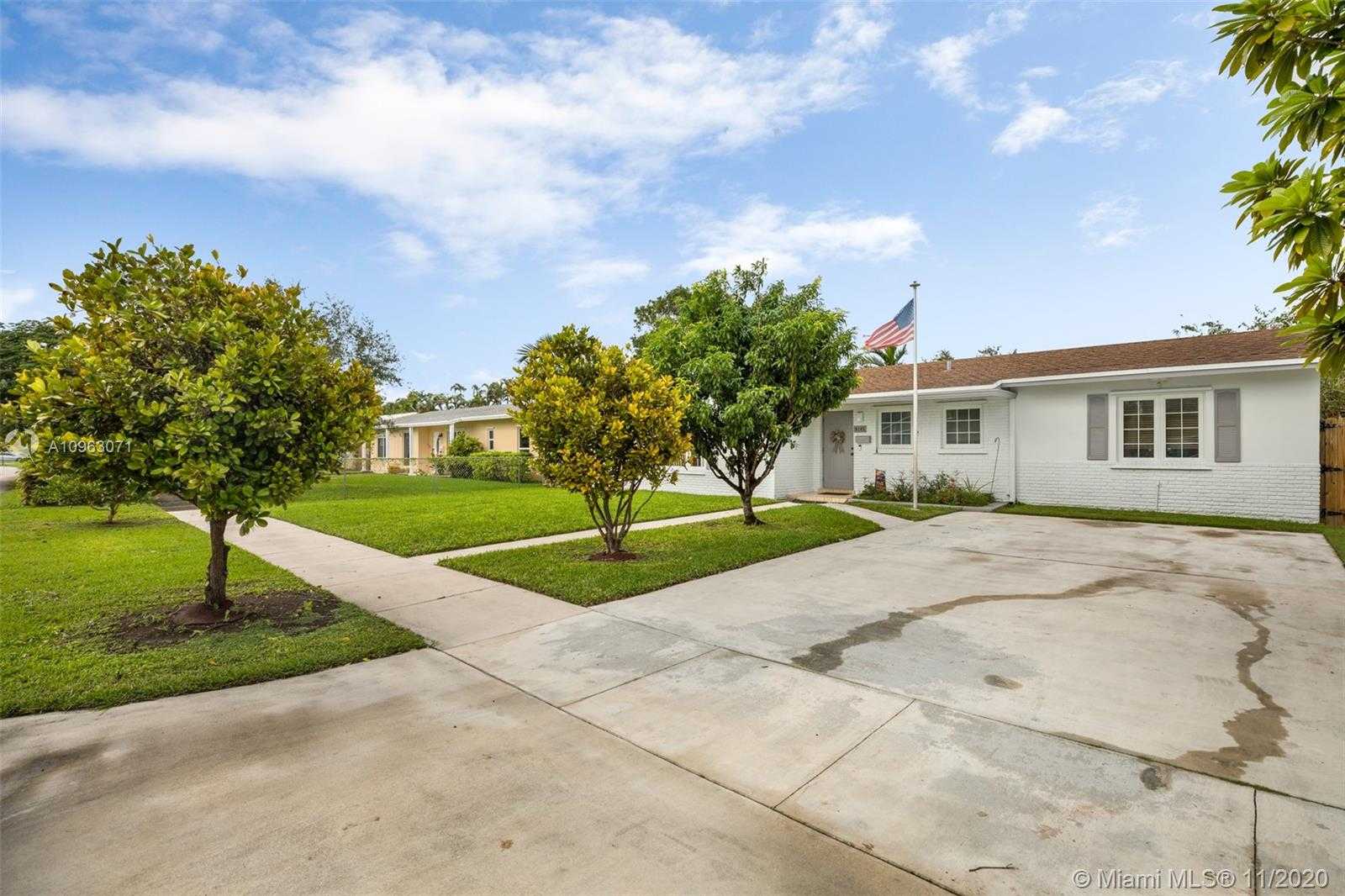 Small Image of 9105 SOUTH WEST 182ND ST, Palmetto Bay Number 28