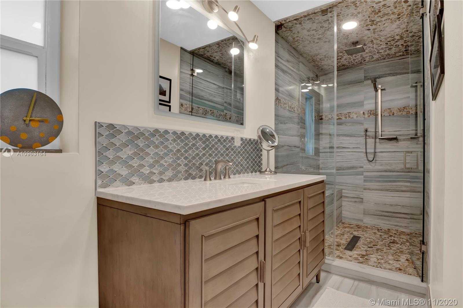 Small Image of 19731 STERLING DR, Cutler Bay Number 22