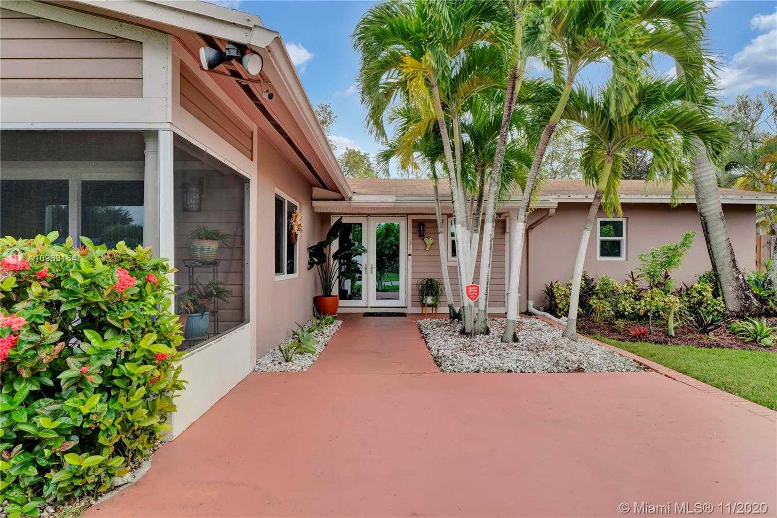 Small Image of 19731 STERLING DR, Cutler Bay Number 28