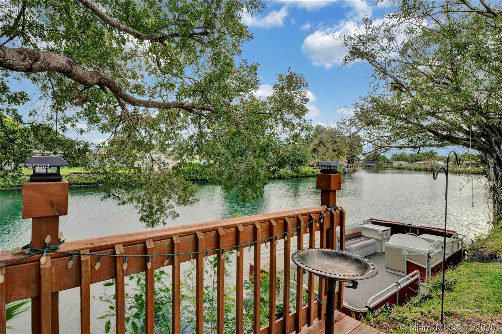 Small Image of 19731 STERLING DR, Cutler Bay Number 3