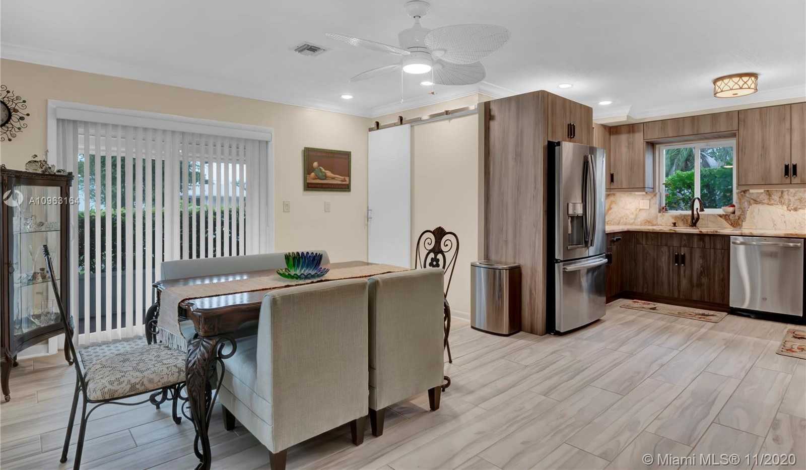 Small Image of 19731 STERLING DR, Cutler Bay Number 8