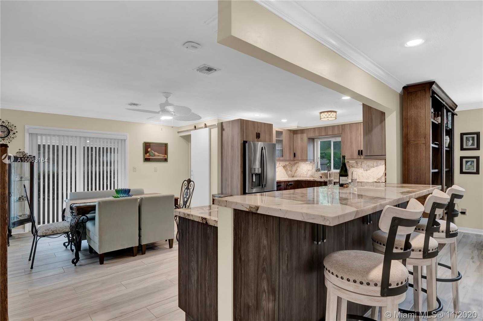 Small Image of 19731 STERLING DR, Cutler Bay Number 9
