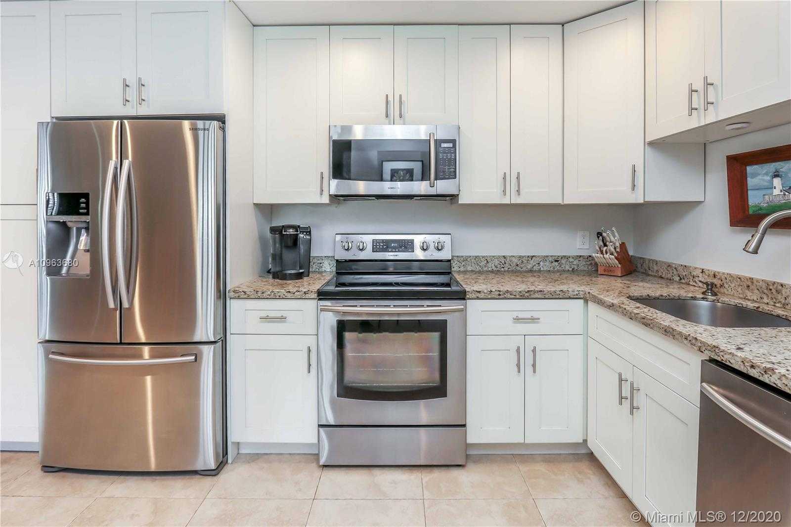 Small Image of 932 POLK ST, Hollywood Number 10
