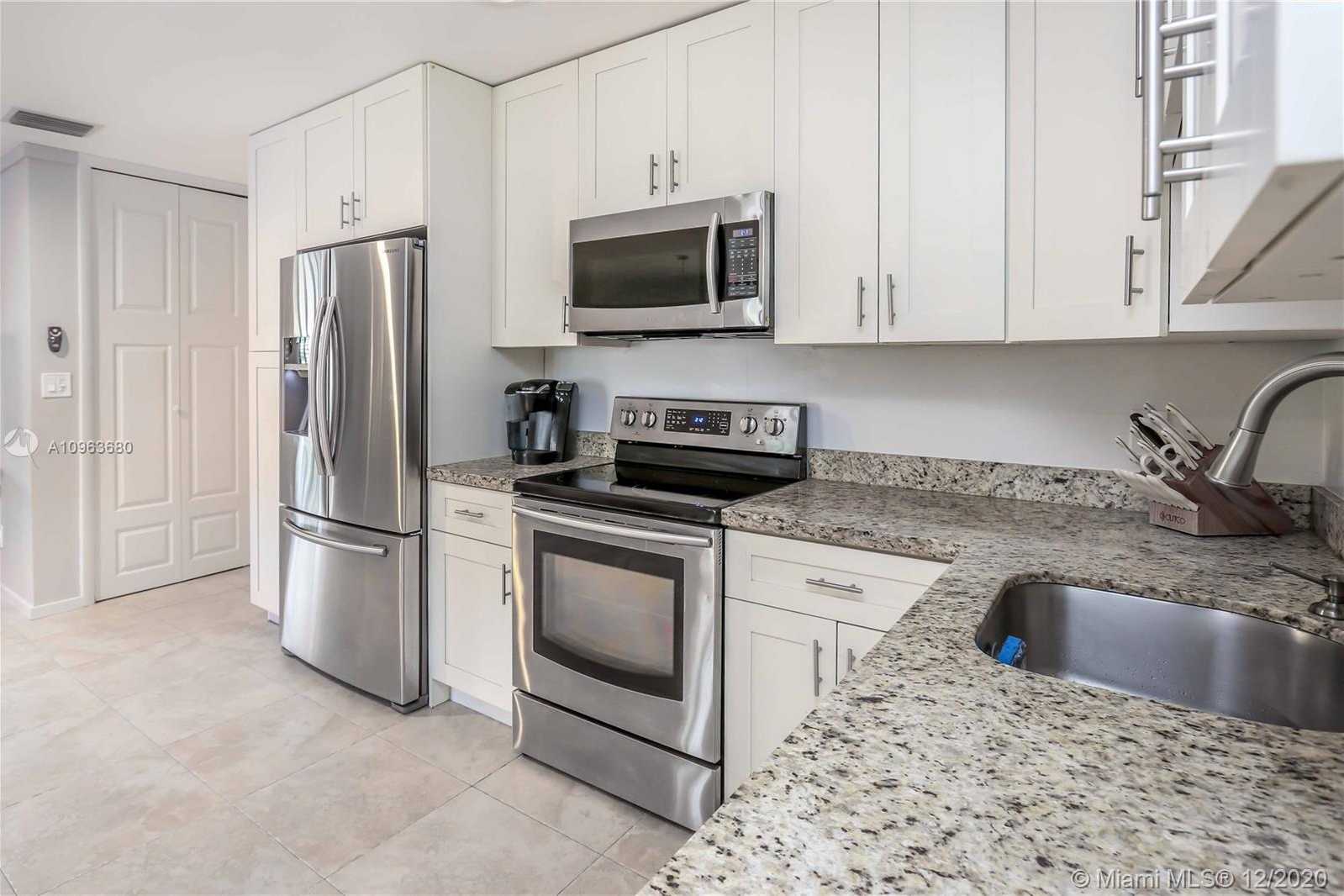 Small Image of 932 POLK ST, Hollywood Number 12