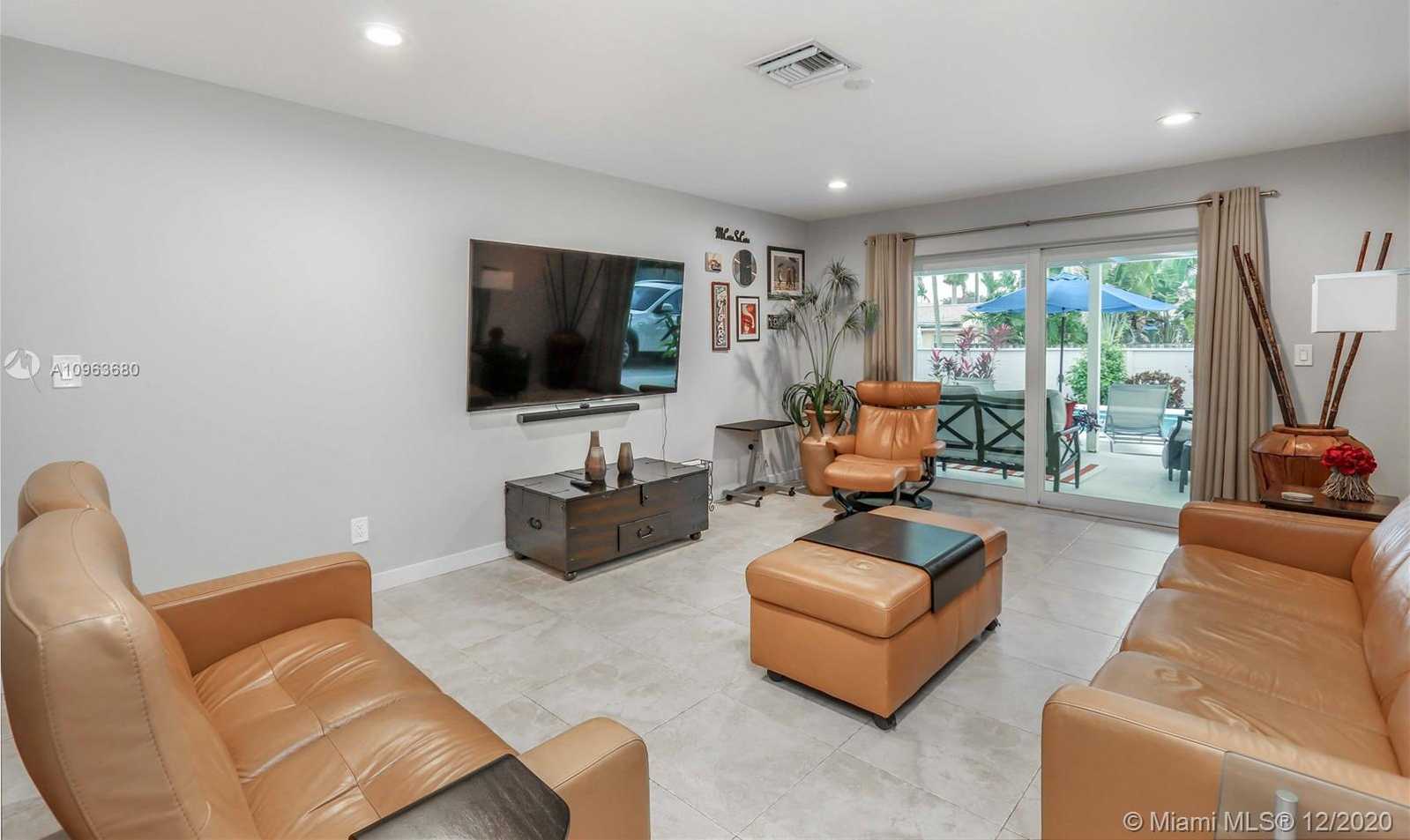 Small Image of 932 POLK ST, Hollywood Number 14