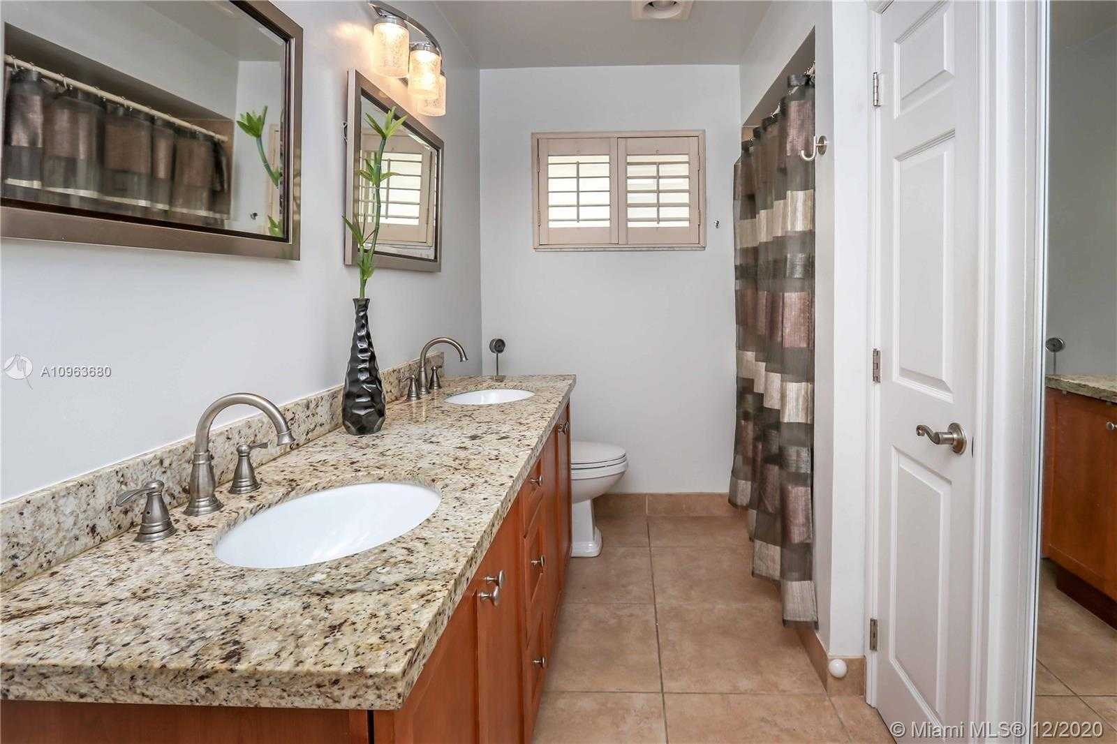 Small Image of 932 POLK ST, Hollywood Number 21