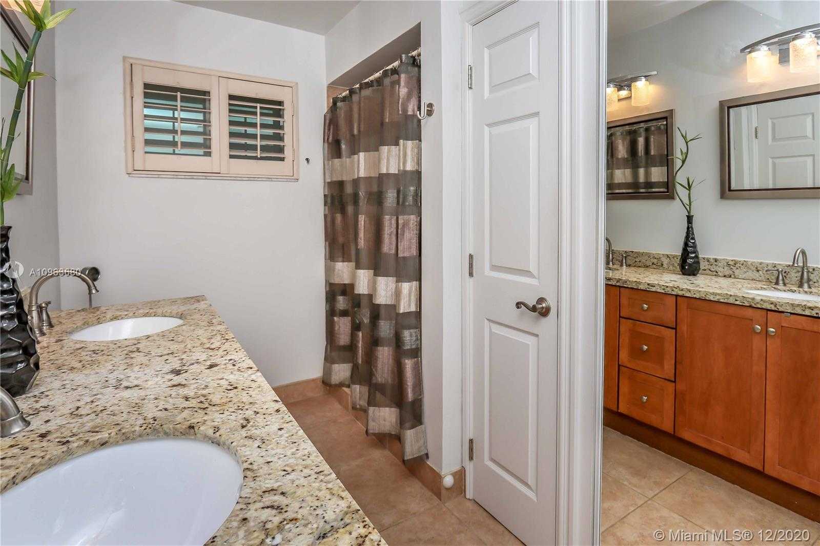 Small Image of 932 POLK ST, Hollywood Number 22