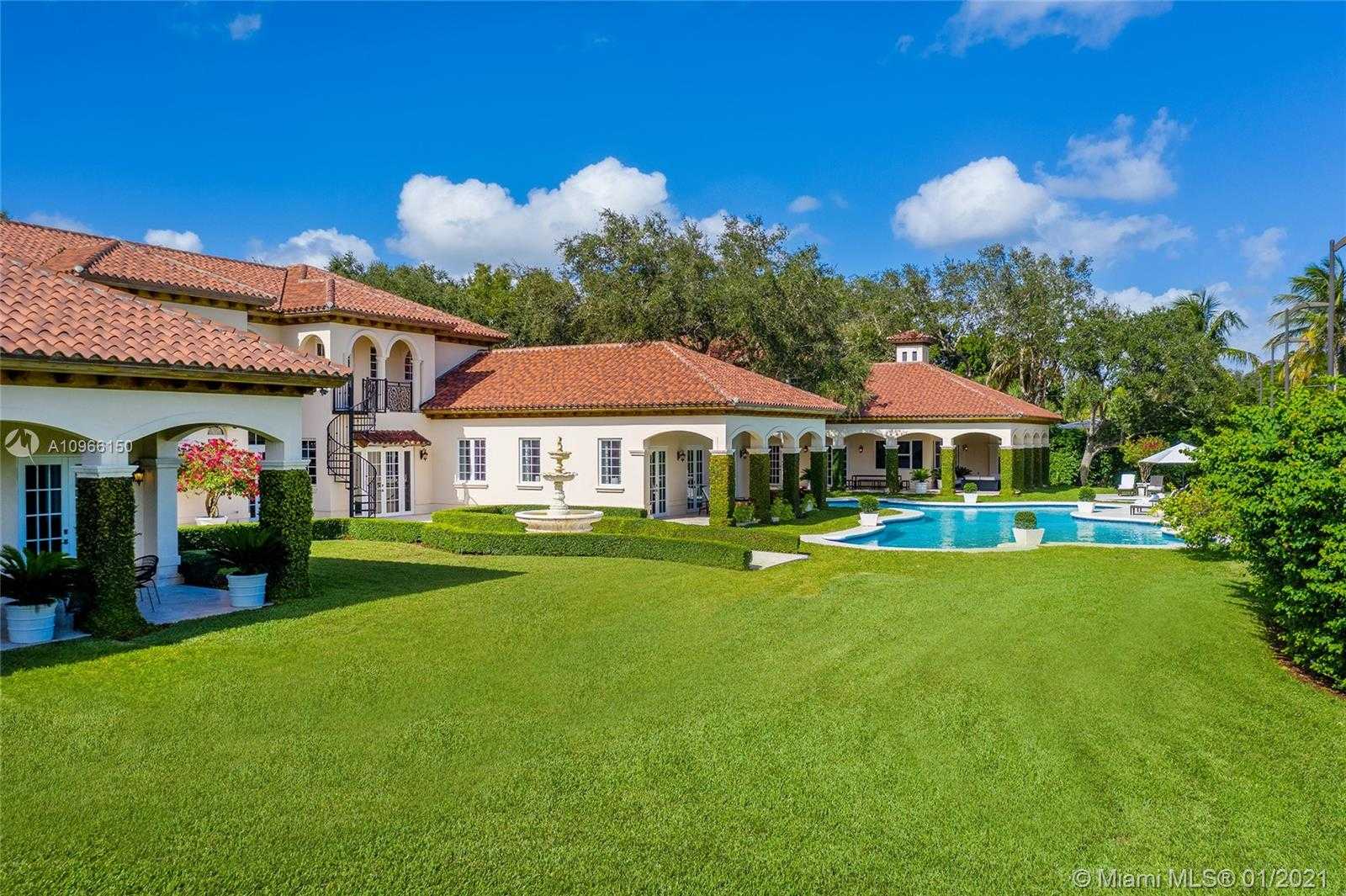 Small Image of 11501 OLD CUTLER RD, Coral Gables Number 14