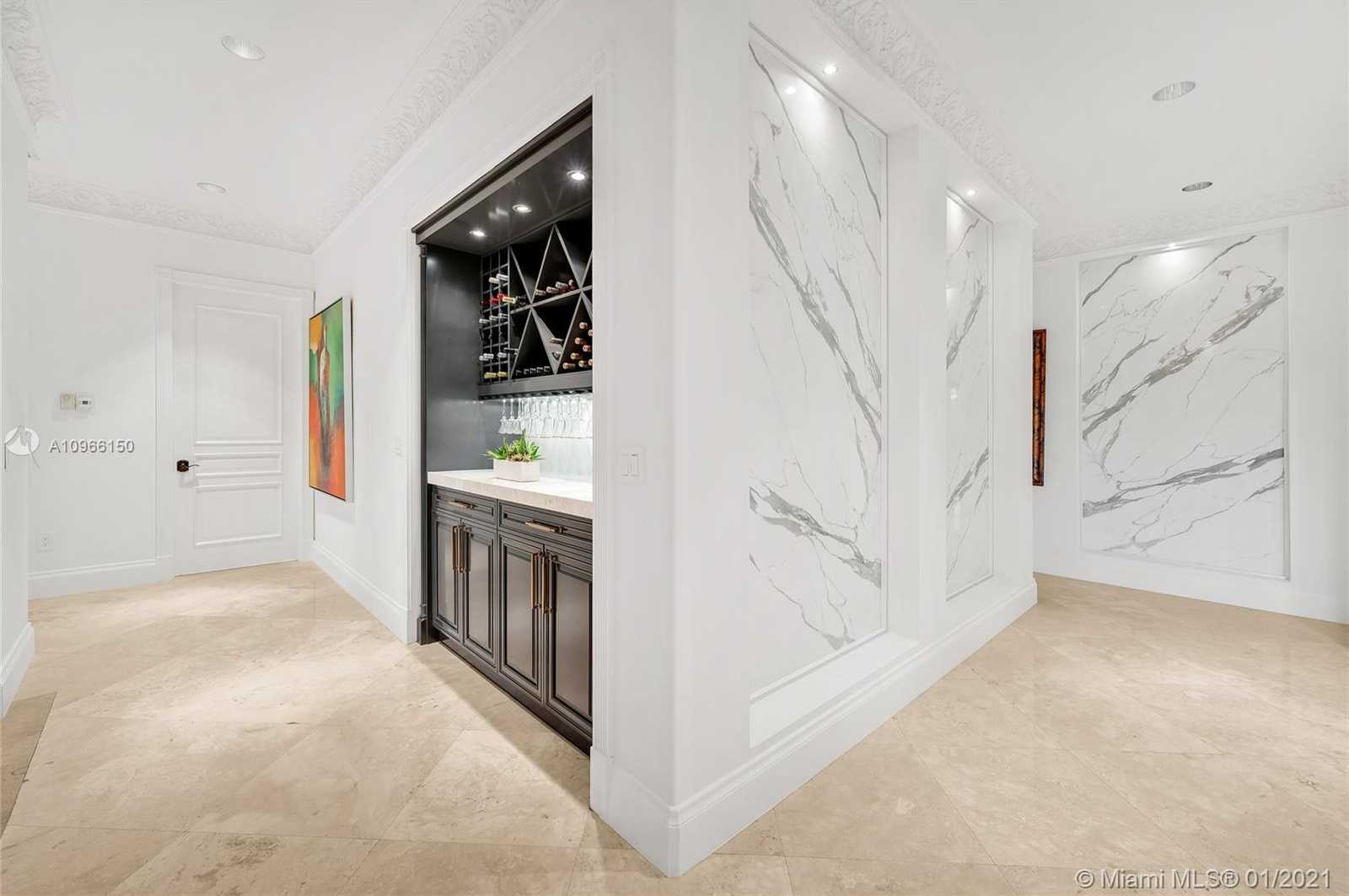 Small Image of 11501 OLD CUTLER RD, Coral Gables Number 31