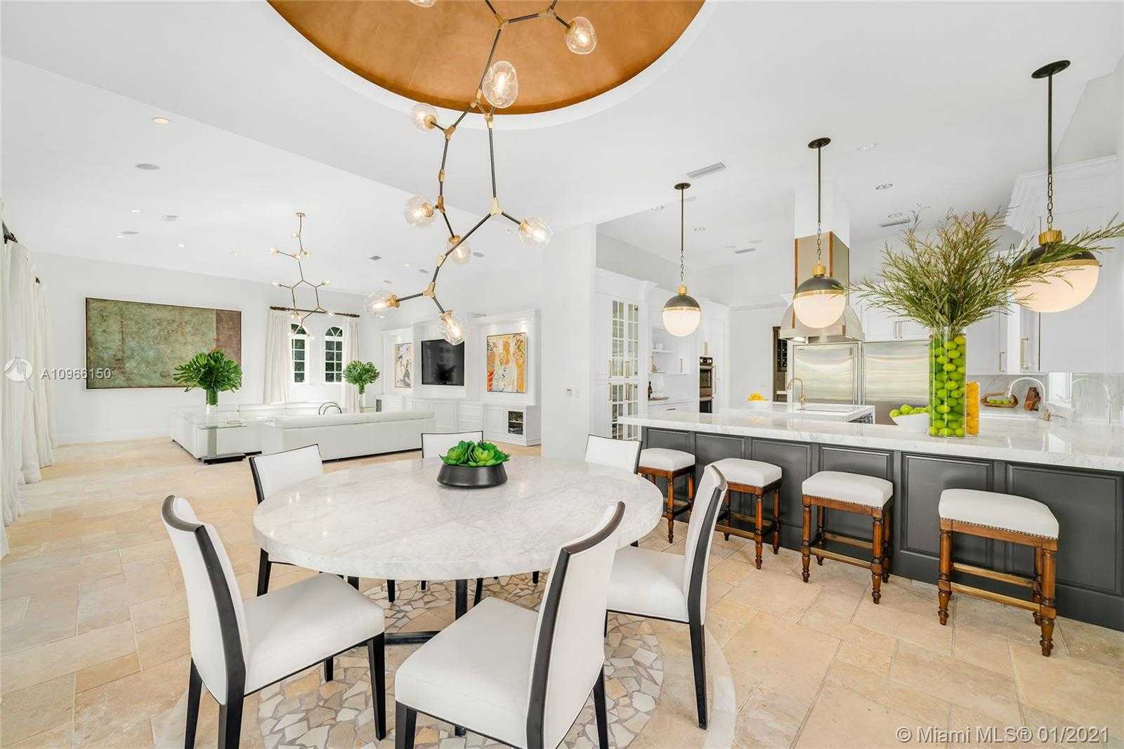 Small Image of 11501 OLD CUTLER RD, Coral Gables Number 35
