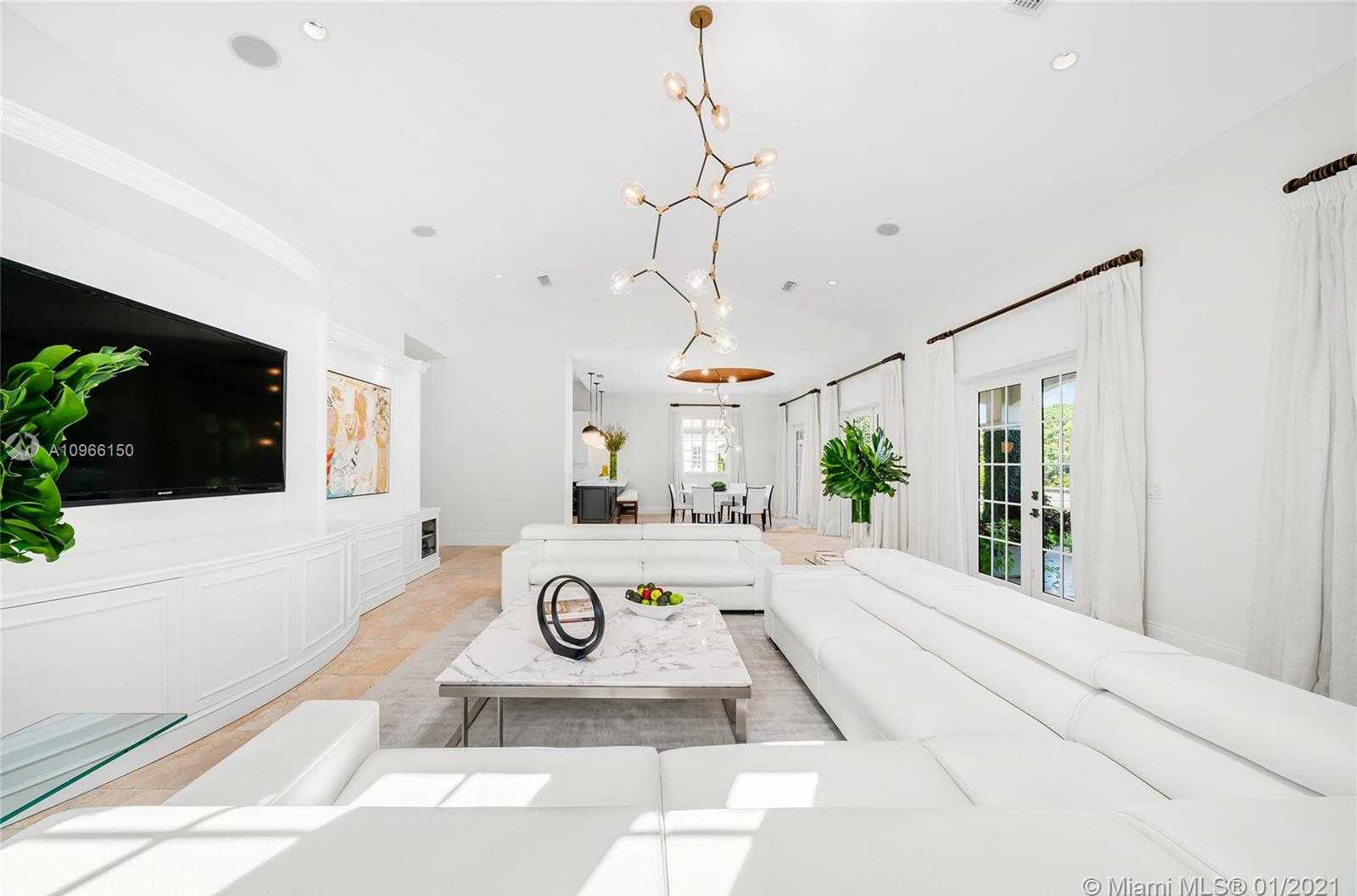 Small Image of 11501 OLD CUTLER RD, Coral Gables Number 38