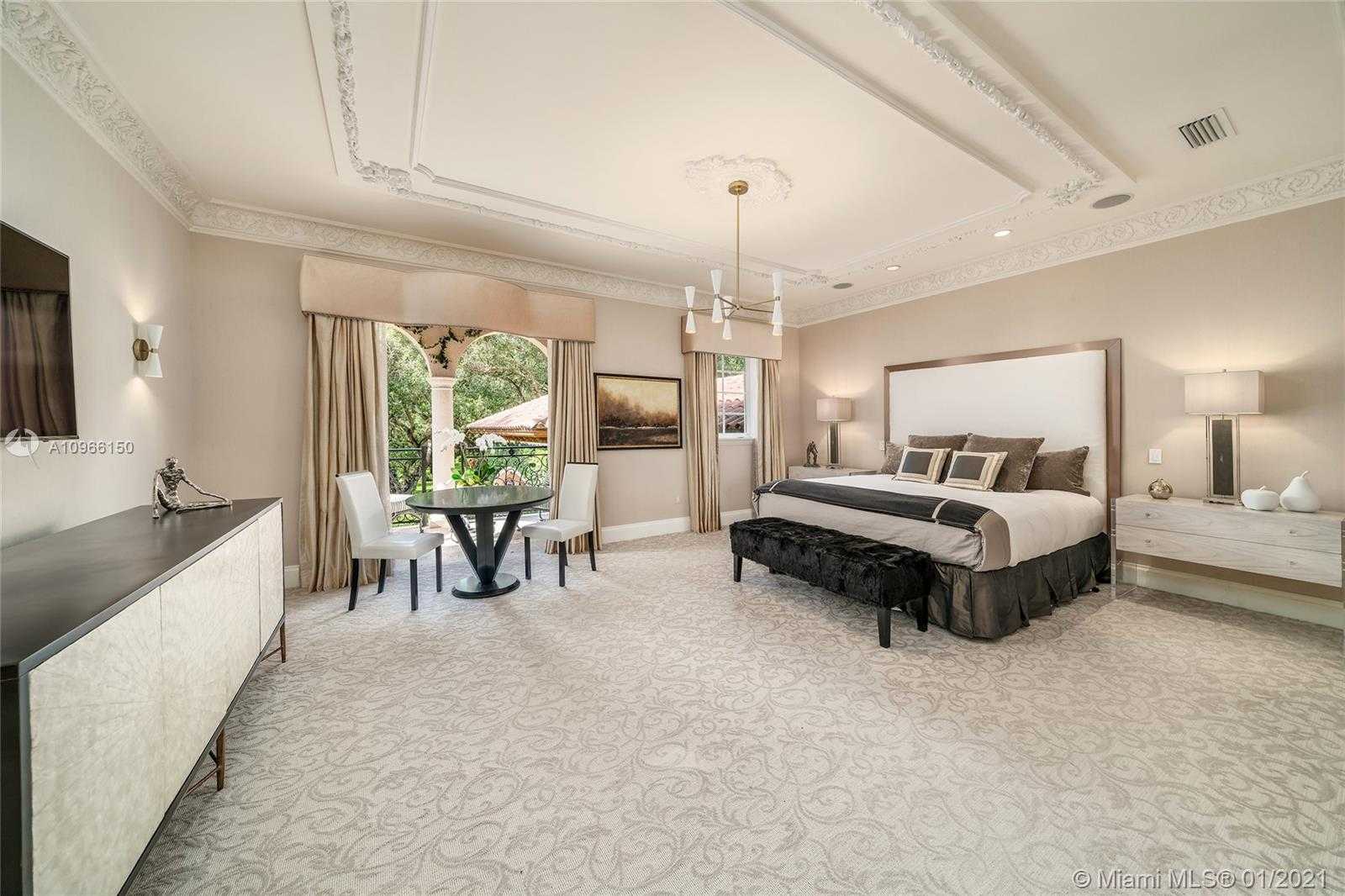 Small Image of 11501 OLD CUTLER RD, Coral Gables Number 56