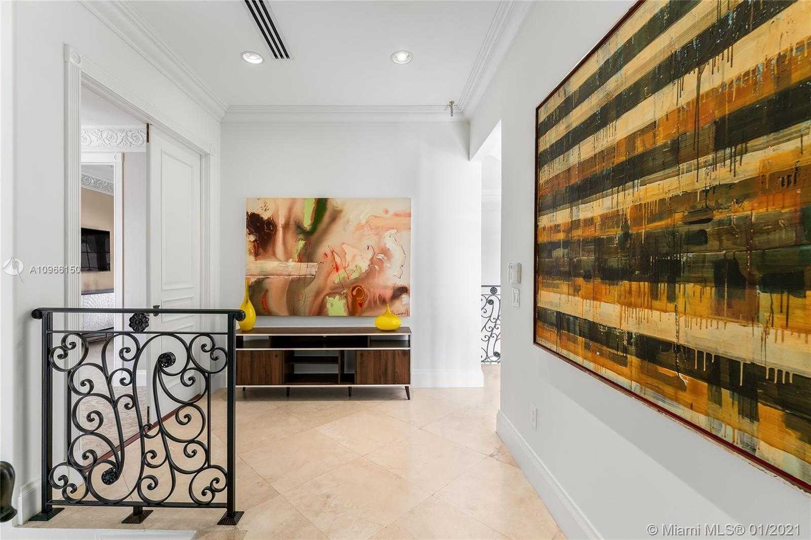 Small Image of 11501 OLD CUTLER RD, Coral Gables Number 61