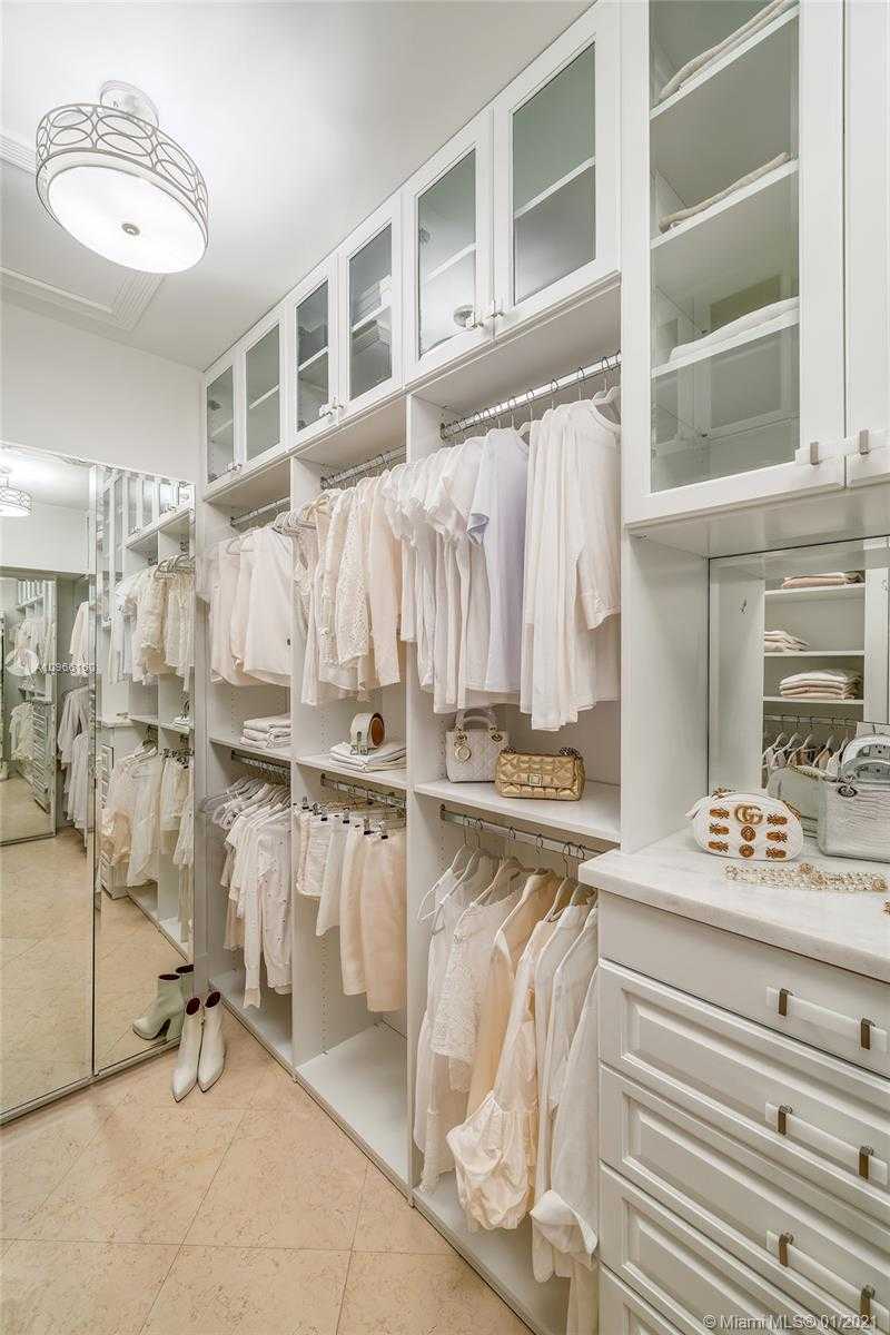 Small Image of 11501 OLD CUTLER RD, Coral Gables Number 67
