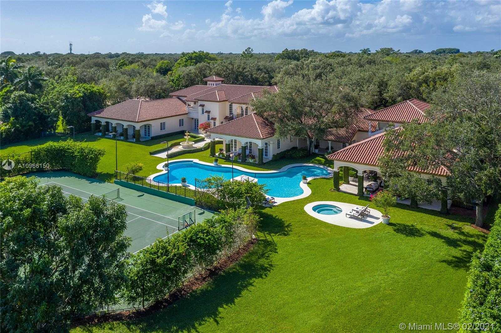 Small Image of 11501 OLD CUTLER RD, Coral Gables Number 89