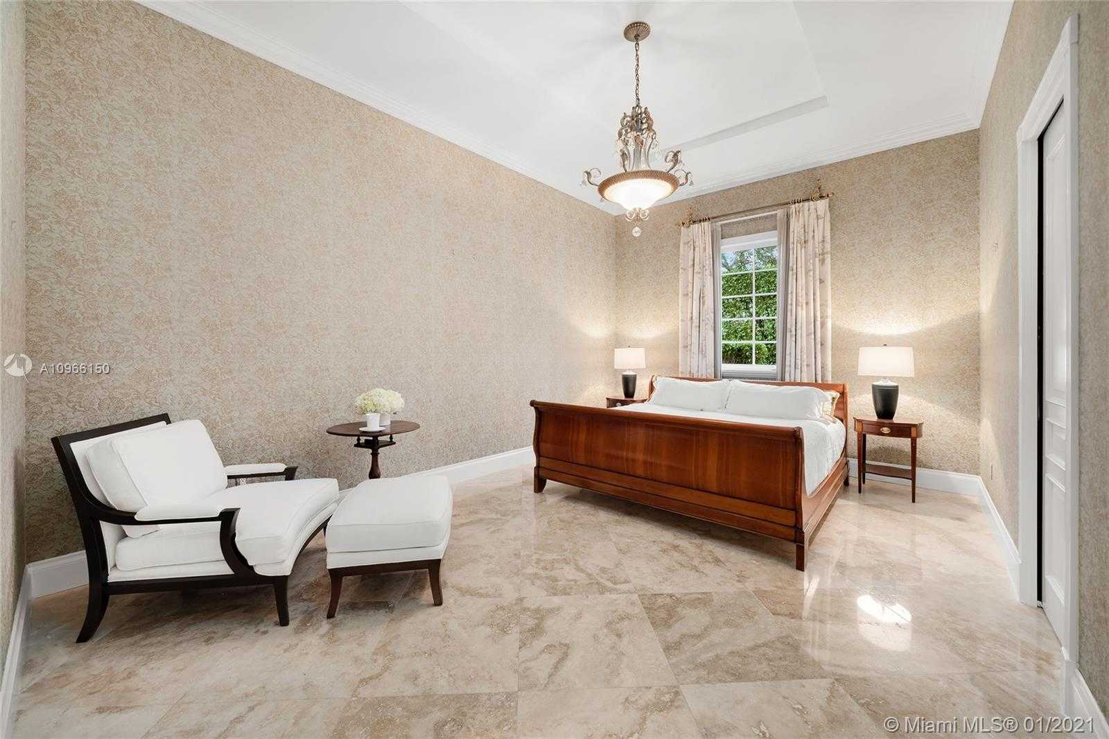 Small Image of 11501 OLD CUTLER RD, Coral Gables Number 95