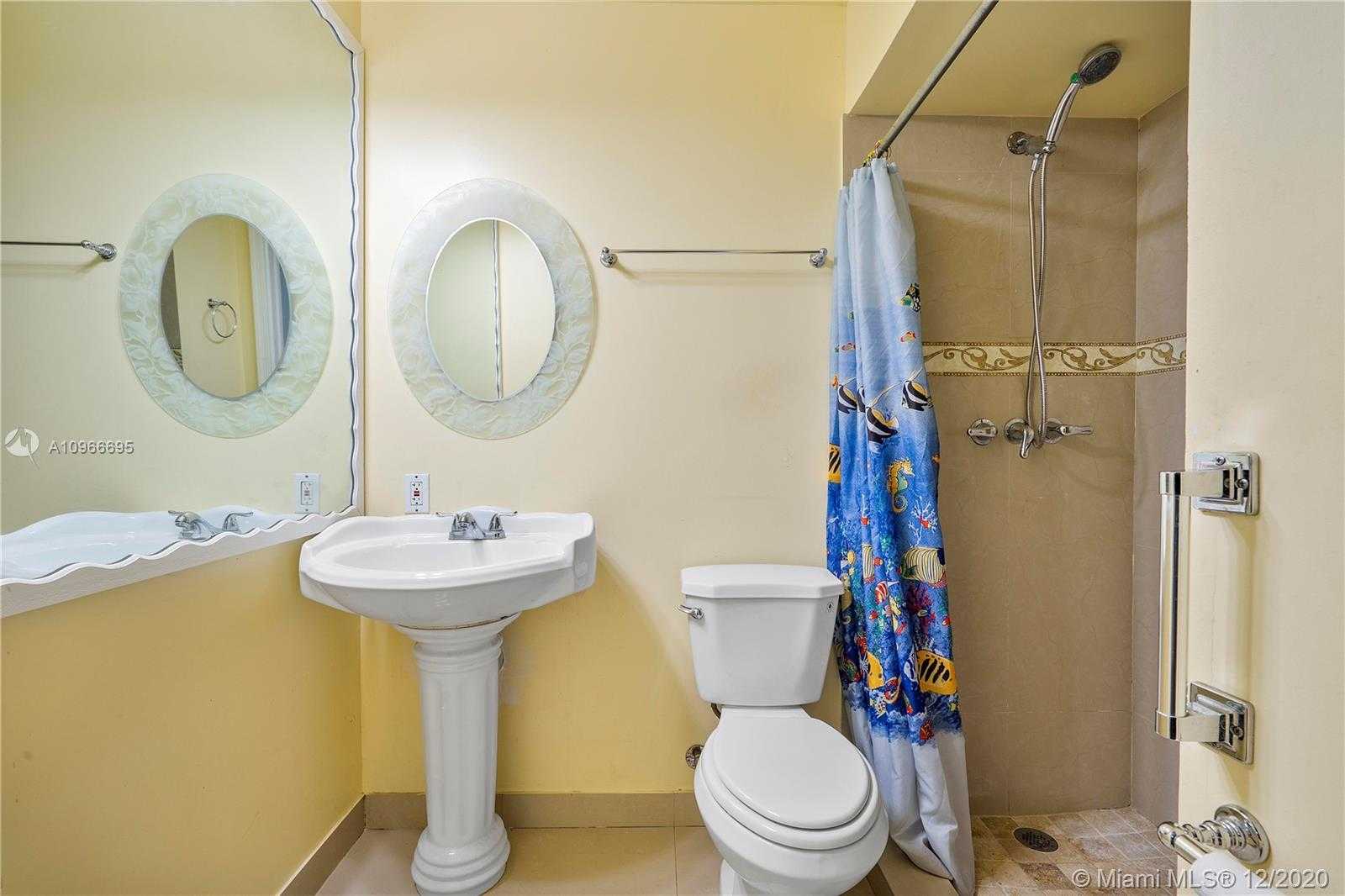 Small Image of 7700 NORTH WEST 75TH AVE, Tamarac Number 17