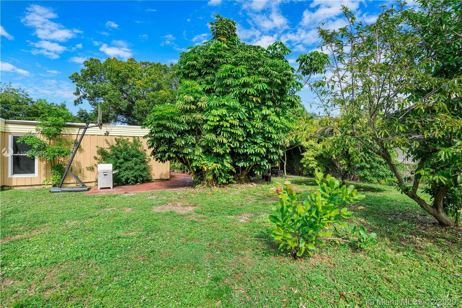 Small Image of 7700 NORTH WEST 75TH AVE, Tamarac Number 29