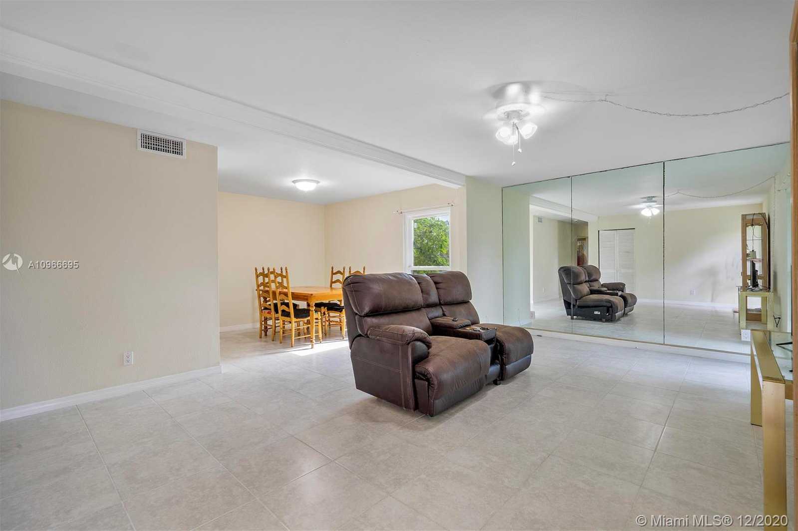 Small Image of 7700 NORTH WEST 75TH AVE, Tamarac Number 7