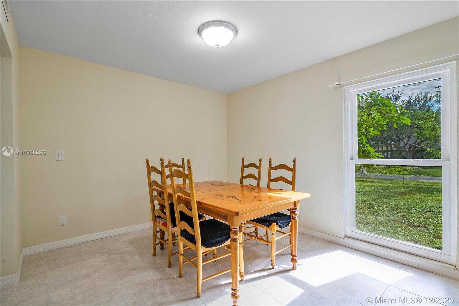 Small Image of 7700 NORTH WEST 75TH AVE, Tamarac Number 9