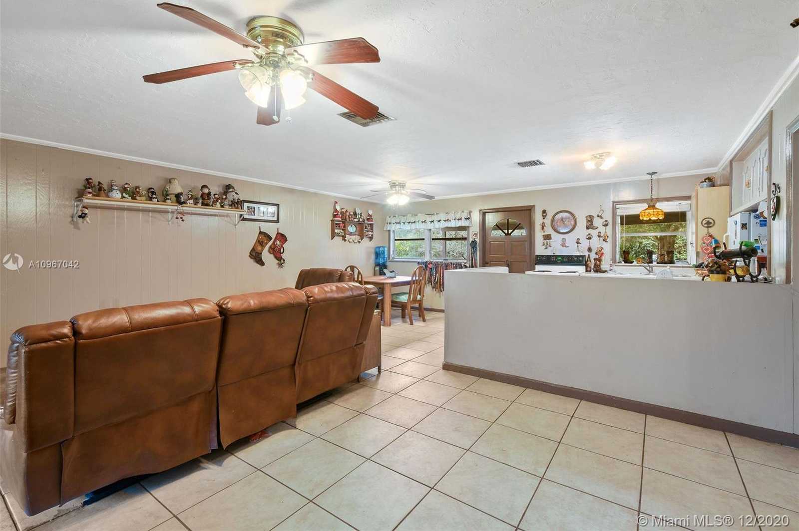 Small Image of 17031 NORTH 130TH AVE N, Jupiter Number 17