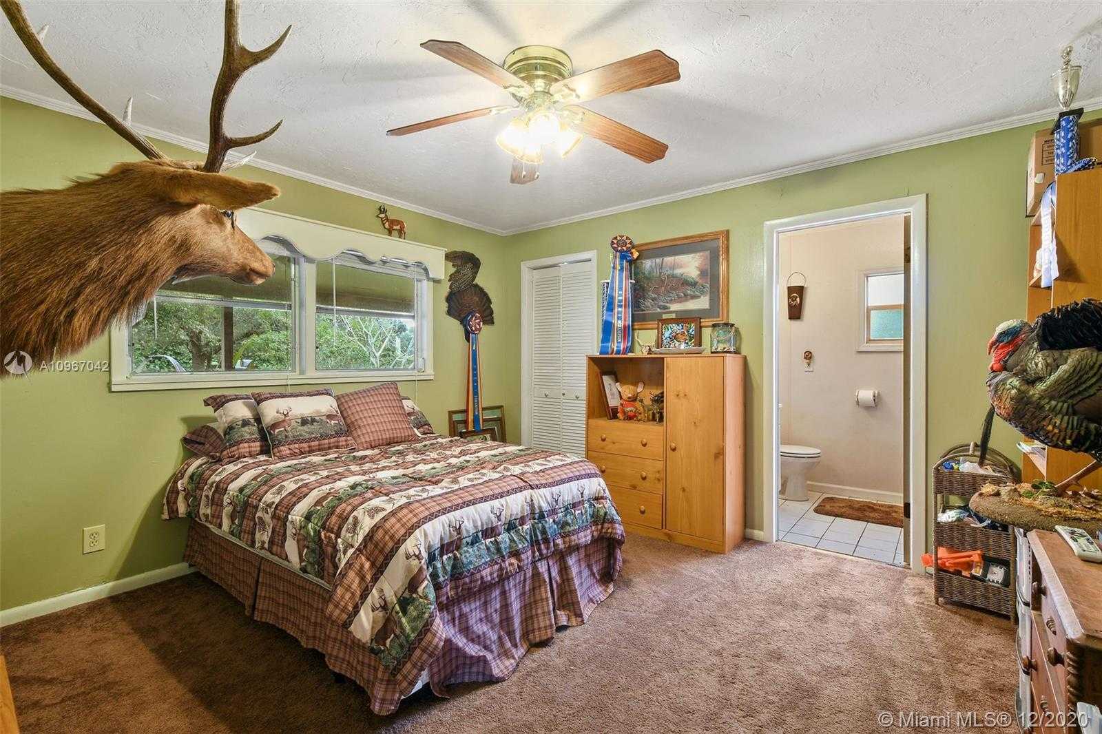 Small Image of 17031 NORTH 130TH AVE N, Jupiter Number 23