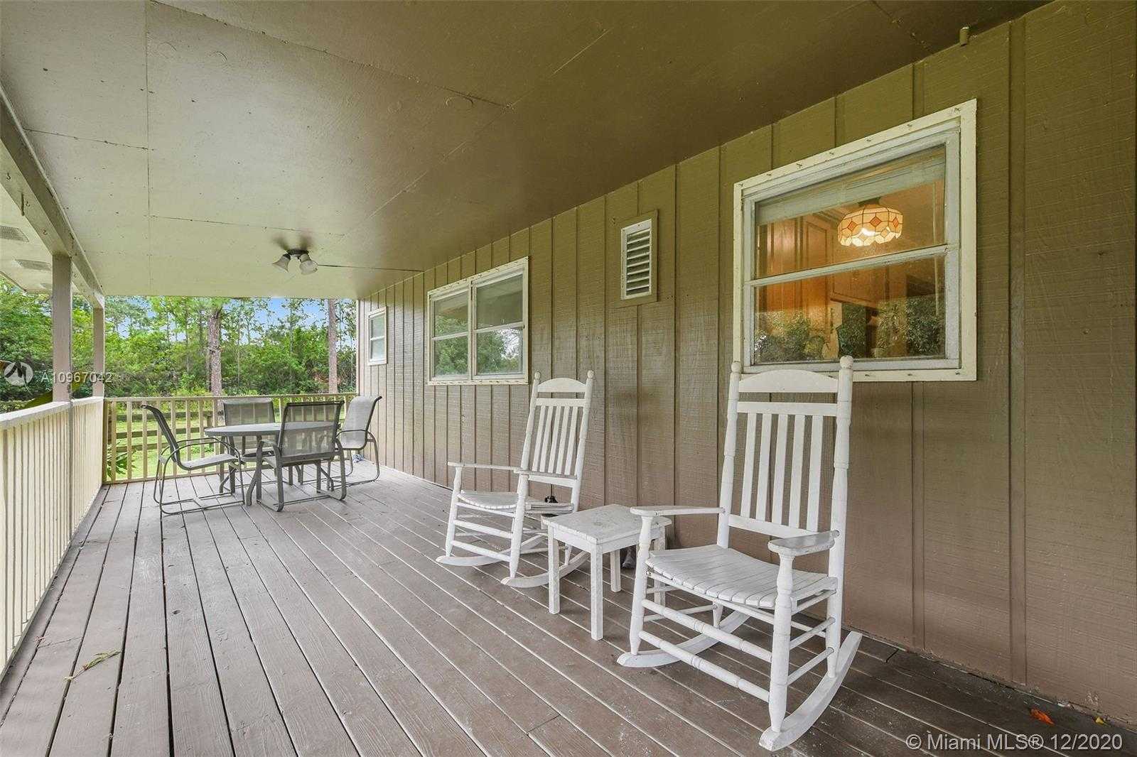 Small Image of 17031 NORTH 130TH AVE N, Jupiter Number 6