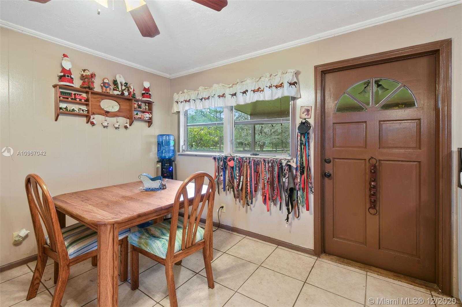 Small Image of 17031 NORTH 130TH AVE N, Jupiter Number 8